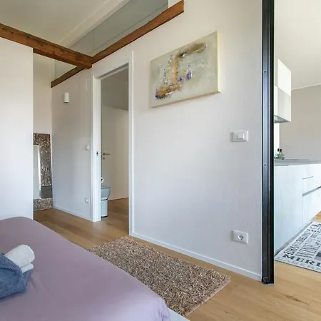 Dolomiti 65 Mq New Flat In The Center Of Apartment Bolzano